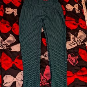 Green cinched back leggings large